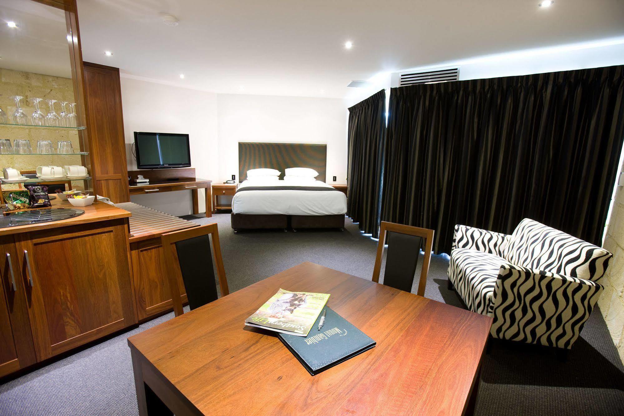 The Commodore Mount Gambier Exteriér fotografie
